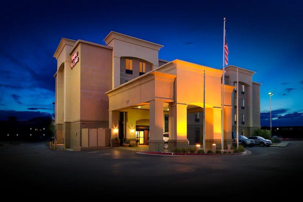 Hampton Inn & Suites Gallup Exterior foto